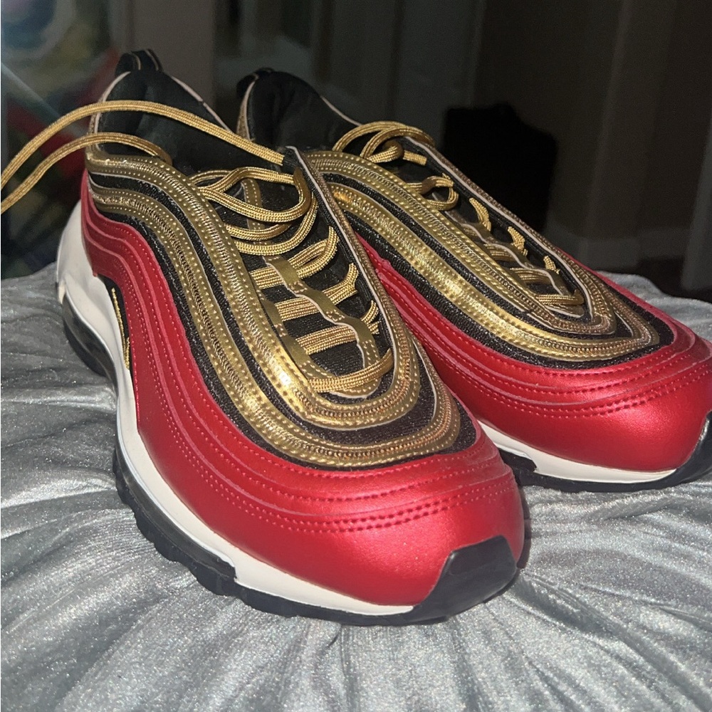 Nike Air Max 97 Red Gold Sequin size 10